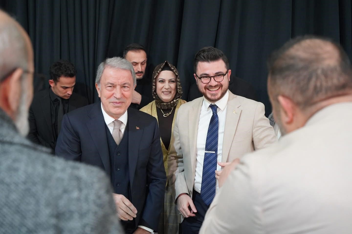 TMMB Milli Savunma Komisyonu Başkanı Akar: "B&uuml;y&uuml;k ve g&uuml;&ccedil;l&uuml; T&uuml;rkiye&rsquo;yi inşa ve ihya etmek i&ccedil;in &ccedil;alışmalarımızı s&uuml;rd&uuml;receğiz"
