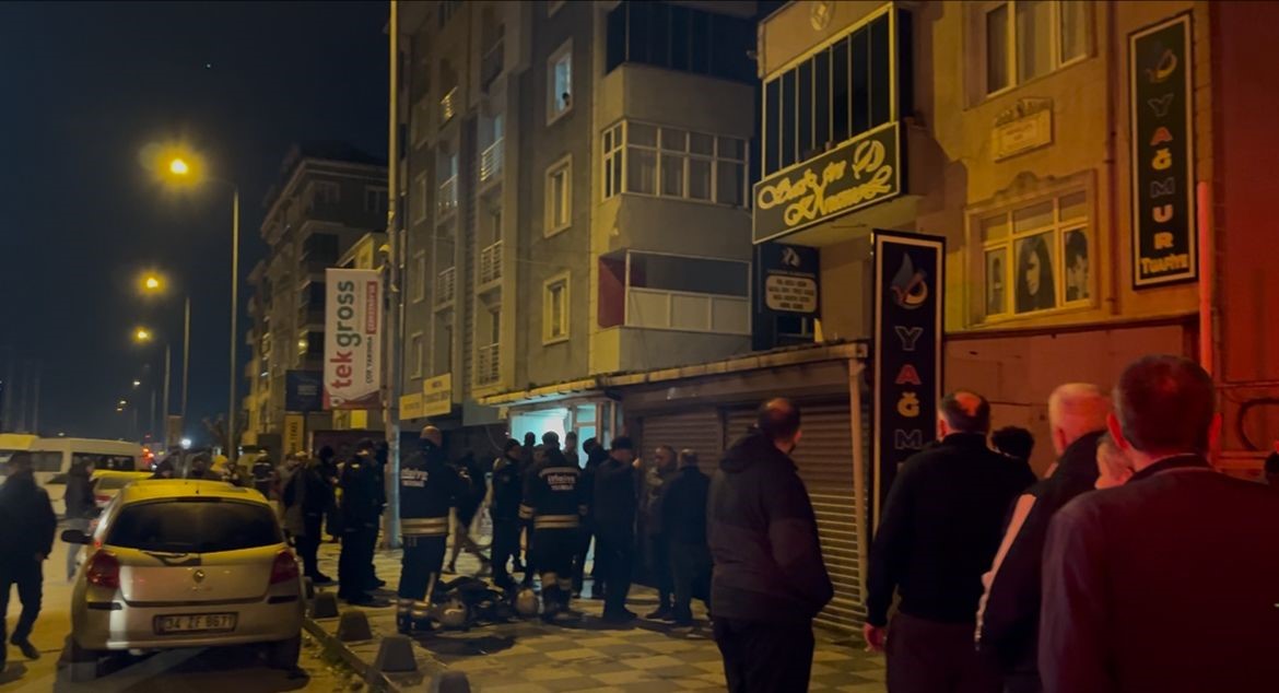 &Ccedil;erkezk&ouml;y&rsquo;de iş yeri yangını
