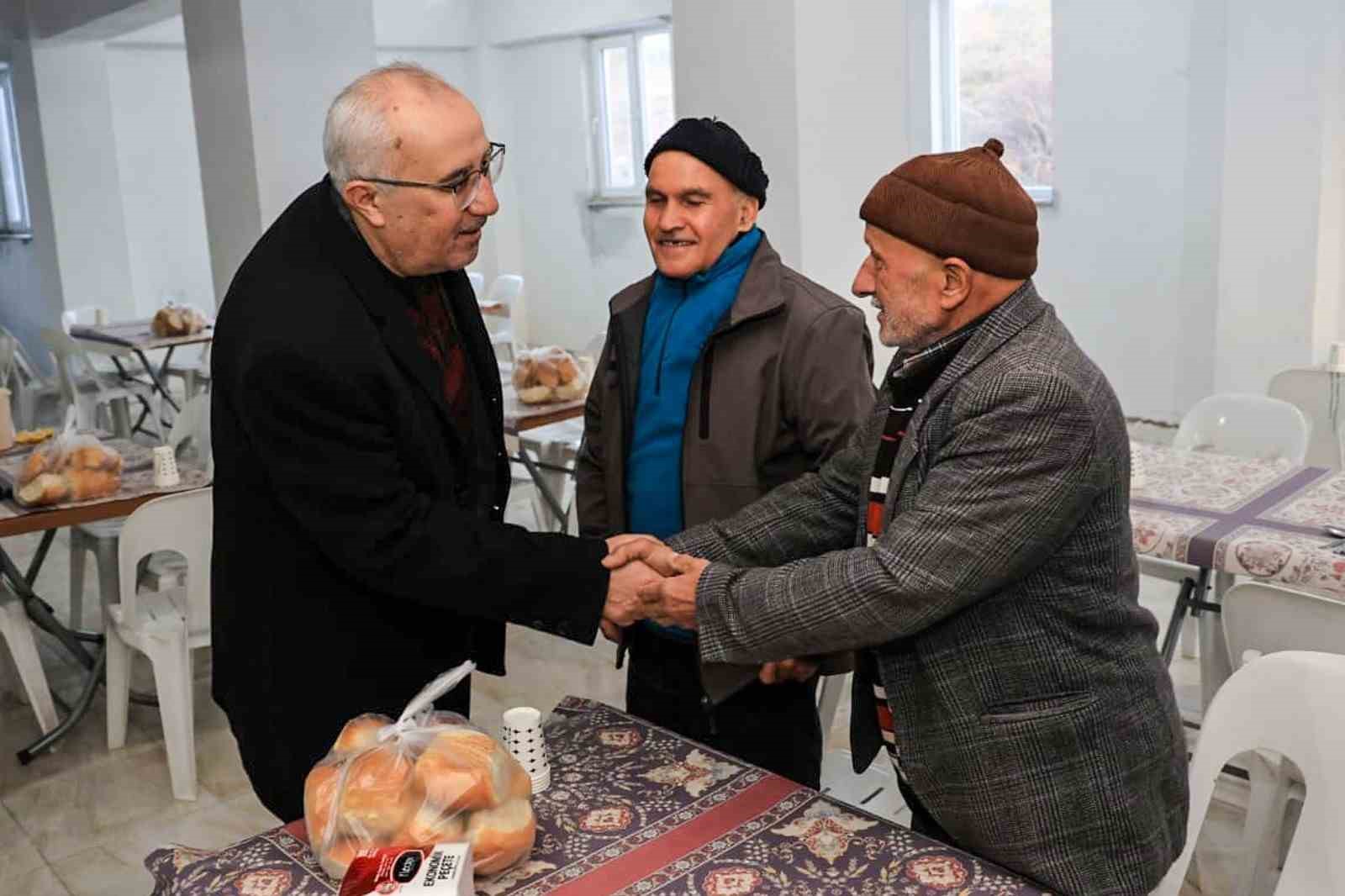 Çameli Belediyesinin iftar sofrası Karabayır’da kuruldu
