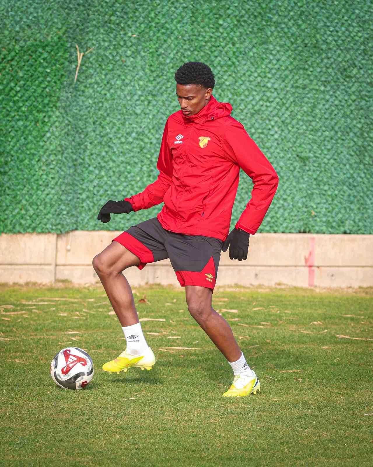 G&ouml;ztepe, şubat ayında gol atamadı
