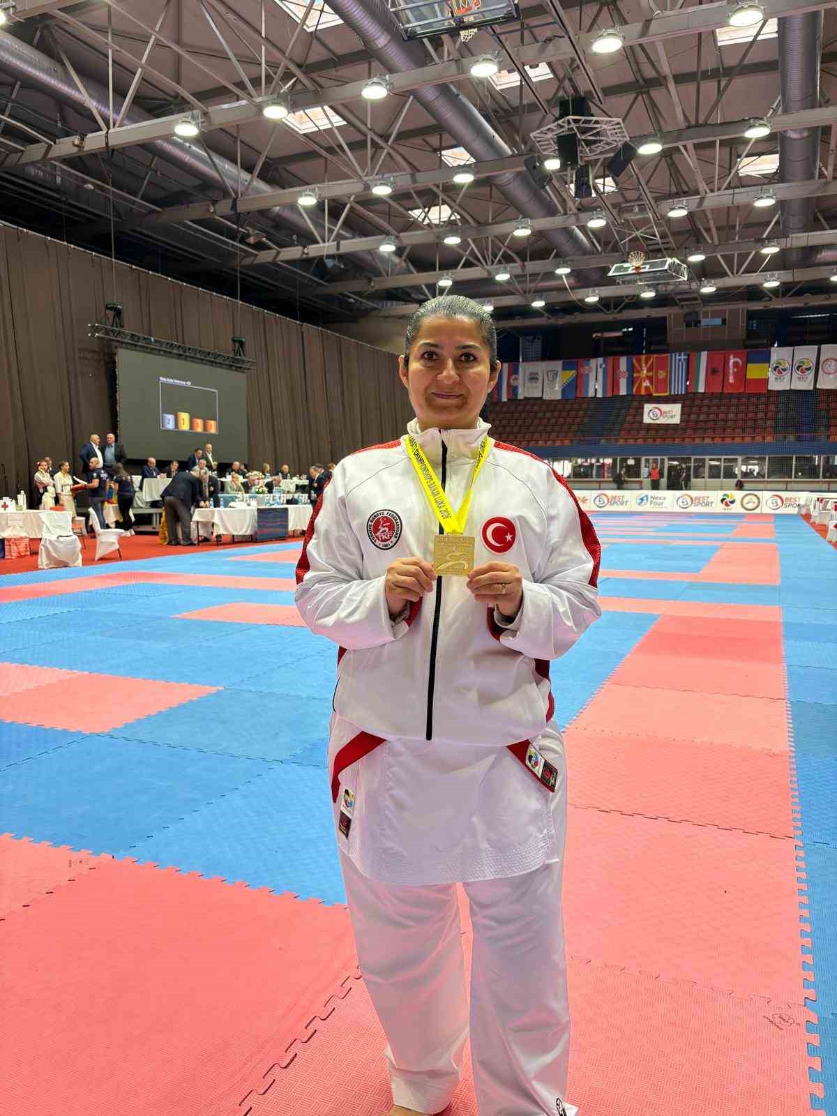 Alaşehir Belediyesporlu İlknur Yal&ccedil;ın Balkan Şampiyonu oldu
