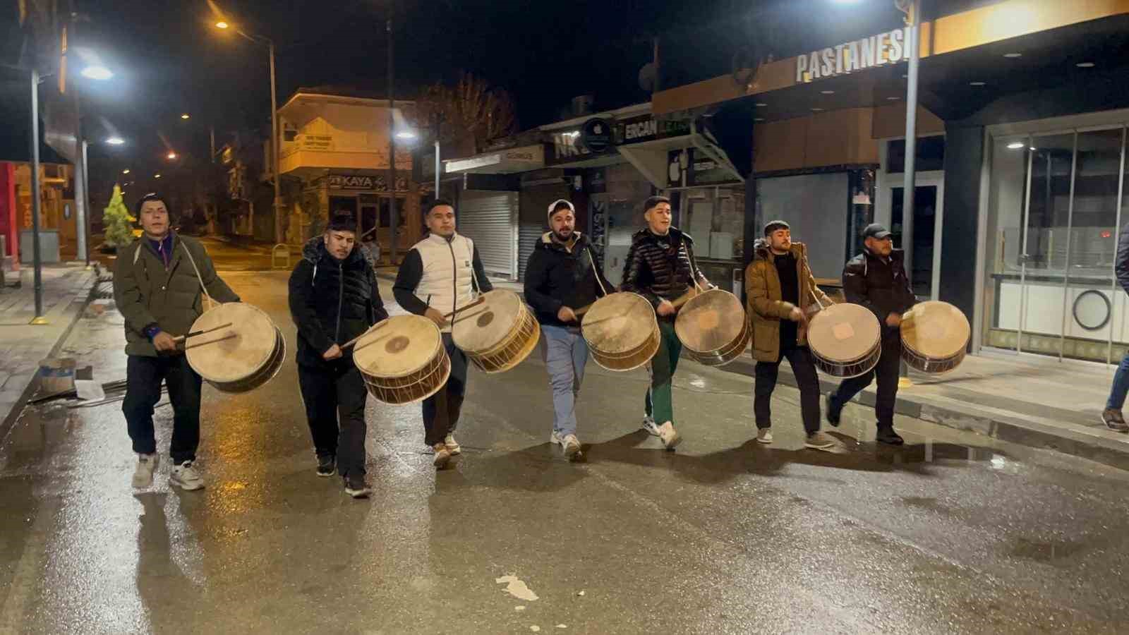 Atadan miras geleneği her Ramazan yaşatıyorlar
