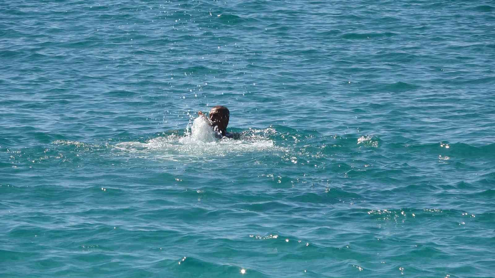 Alanya&rsquo;da mart g&uuml;neşi: Hava sıcaklığı 18&rsquo;e &ccedil;ıktı, sahiller harekenlendi
