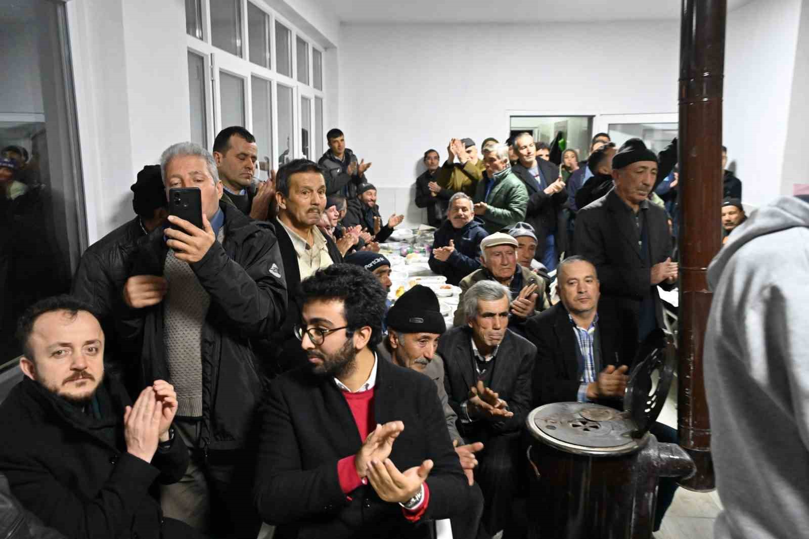 Başkan Başdeğirmen&rsquo;den Sarımehmetler&rsquo;e hizmet s&ouml;z&uuml;
