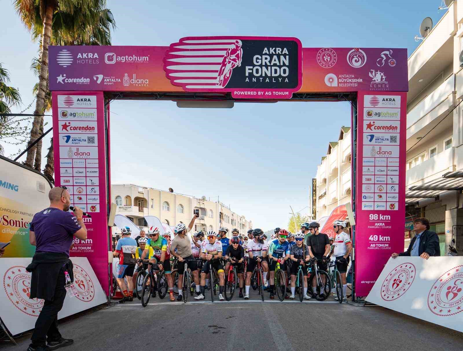 AKRA Gran Fondo Antalya&rsquo;da pedallar &lsquo;Yeşil Gelecek&rsquo; i&ccedil;in d&ouml;necek
