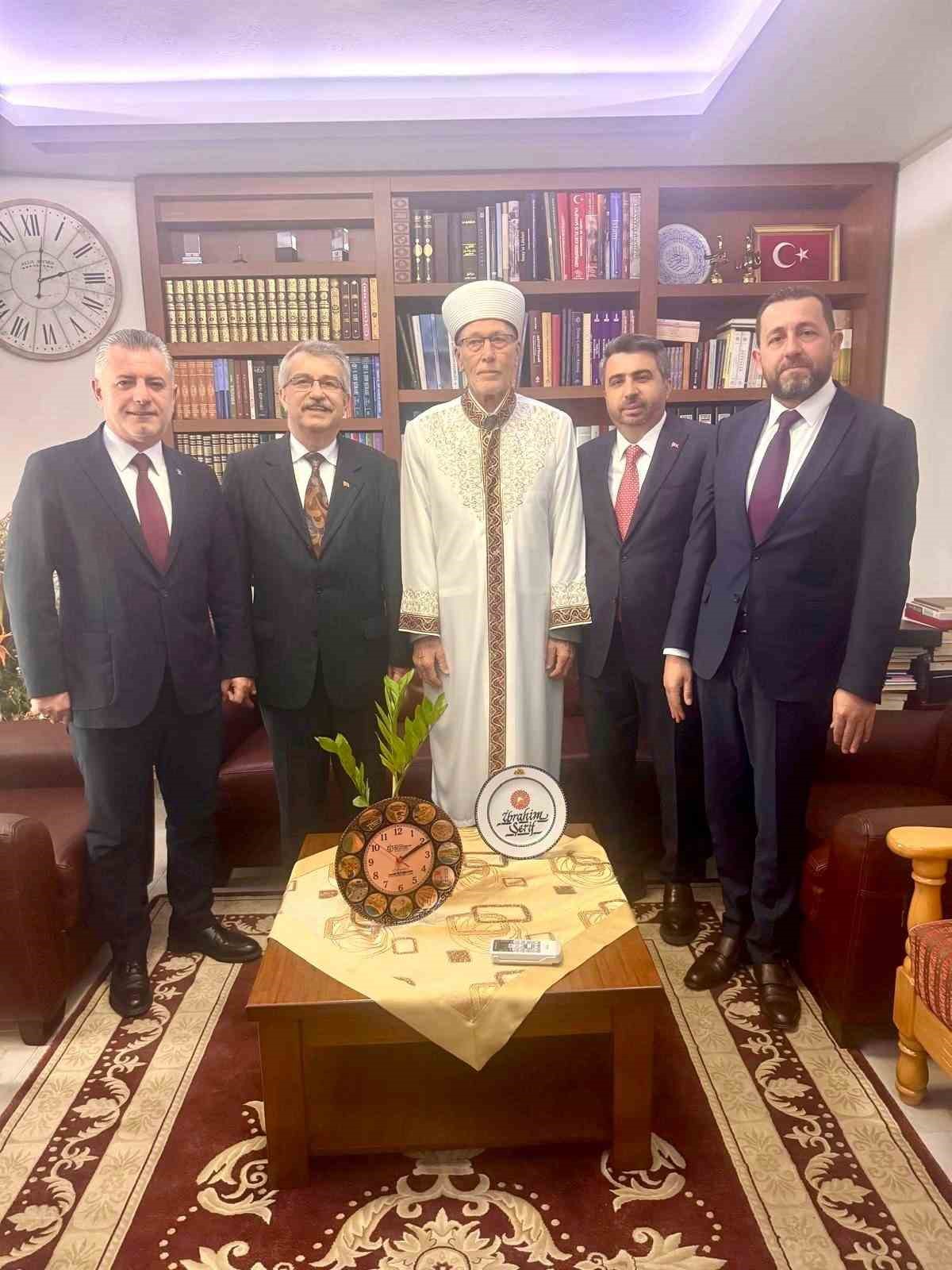 Yıldırım&rsquo;dan balkanlara g&ouml;n&uuml;l k&ouml;pr&uuml;s&uuml;
