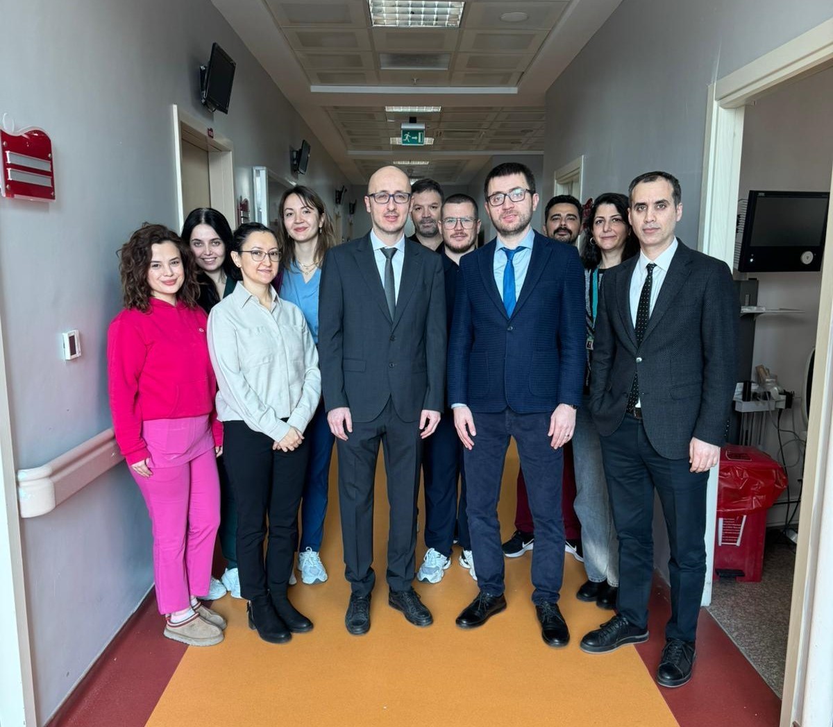 Balıkesir’de ilk kemiğe implante işitme cihazı ameliyatı yapıldı