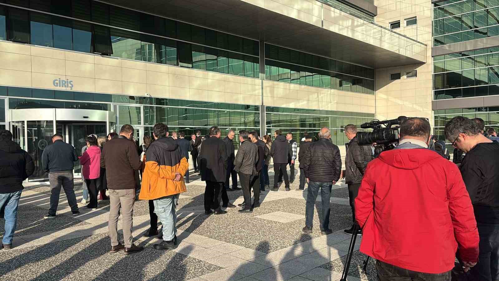 Bolu Belediye Başkanı Özcan tutuklama talebiyle mahkemeye sevk edildi