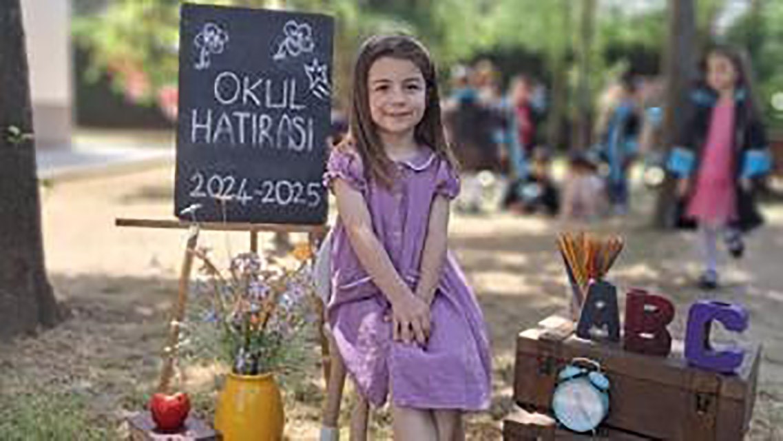 Bursa&rsquo;da 7 yaşındaki G&ouml;k&ccedil;e son yolculuğuna uğurlandı
