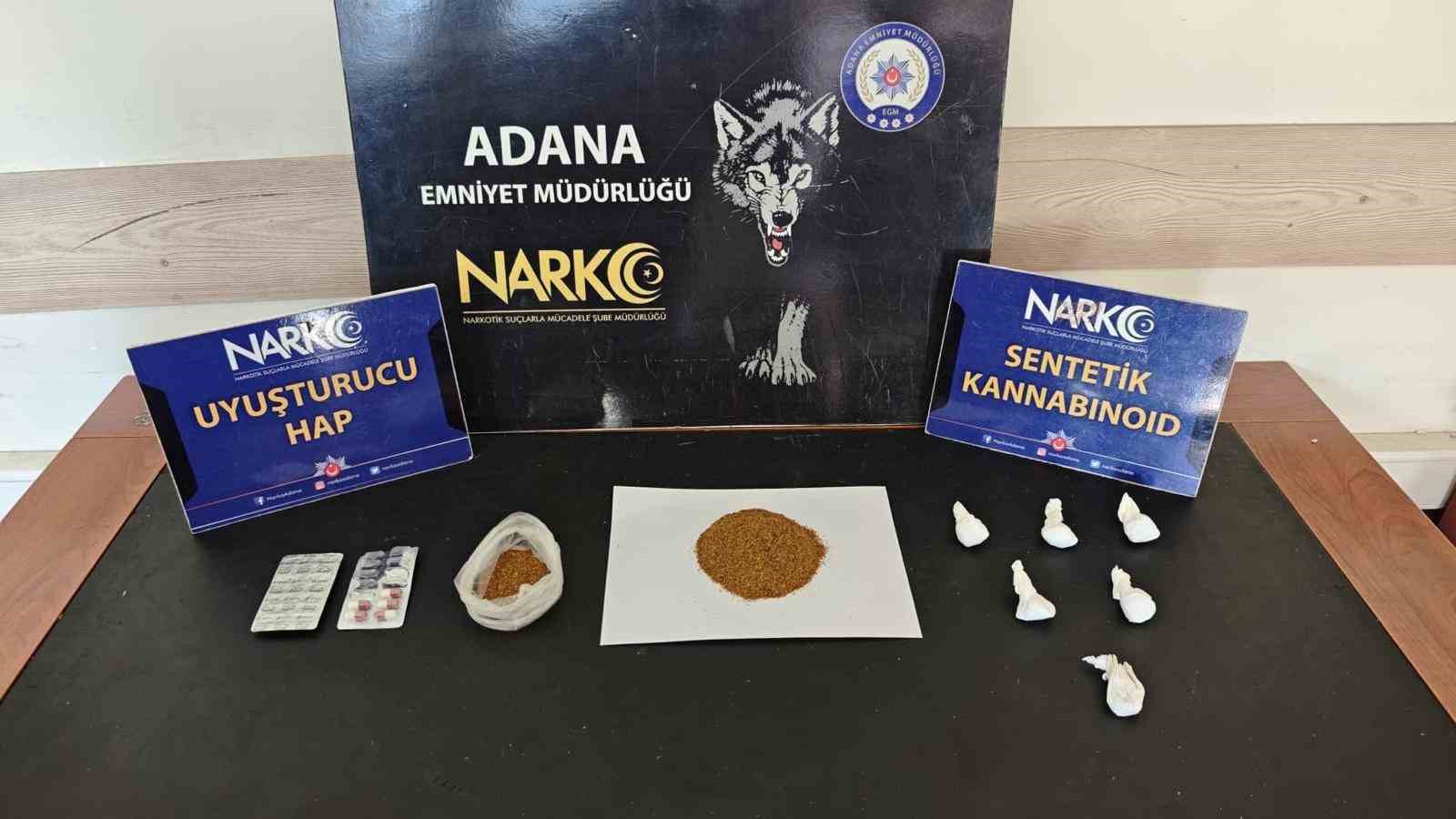 Adana&rsquo;da zehir tacirlerine operasyon: 11 tutuklama
