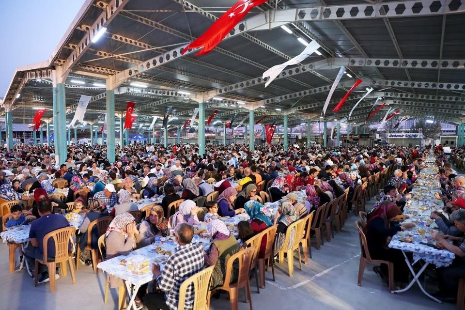 Merkezefendi Belediyesinin ilk iftar sofrası Karahasanlı’dakurulacak