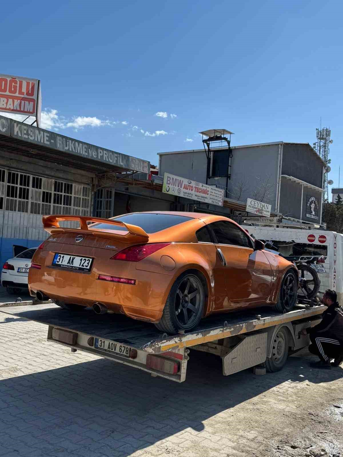 Yeni aldığı aracıyla &lsquo;Gaza geldim&rsquo; diyerek drift atan s&uuml;r&uuml;c&uuml;ye 140 bin TL ceza
