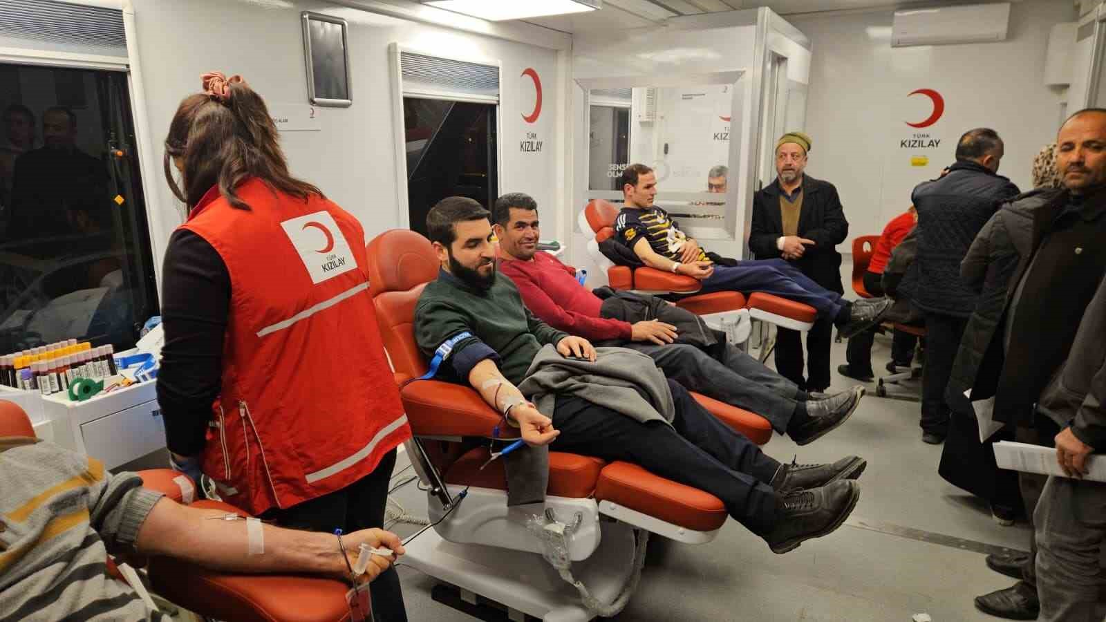Kızılay&rsquo;dan Darende&rsquo;de kan bağışı kampanyası
