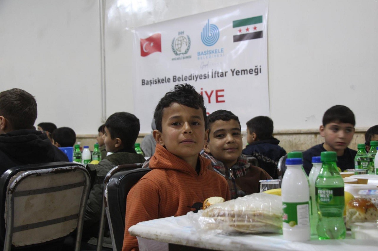 Başiskele Belediyesinden Suriye&rsquo;de iftar sofrası
