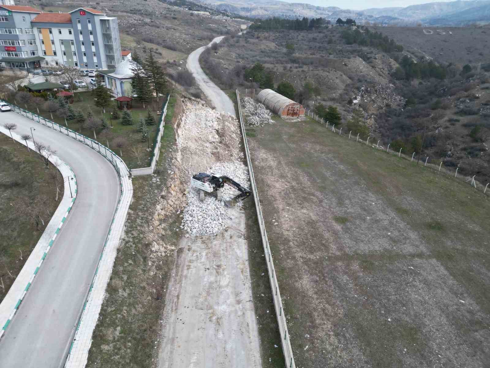 Çomar Barajı’nda 2. etap çalışmaları sürüyor