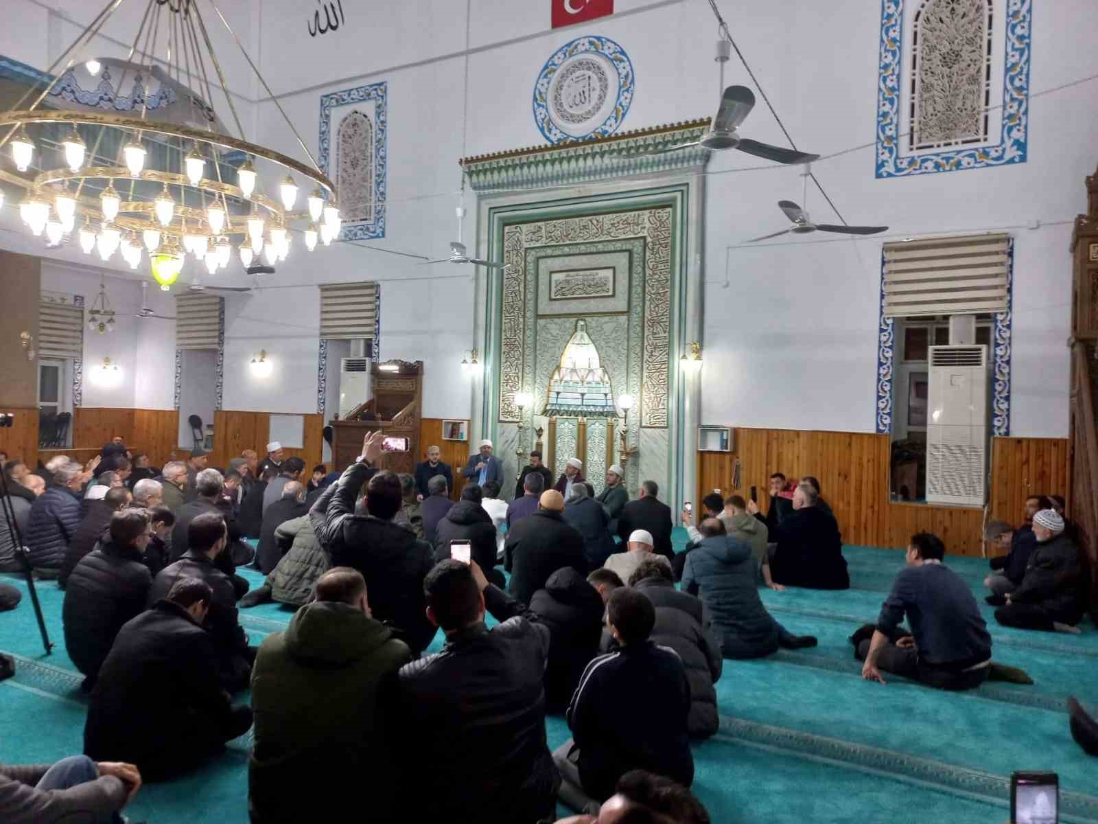 Bozdoğan’da Ramazan, Enderun usulu teravih ve Kur’an ziyafeti ile şenlendi