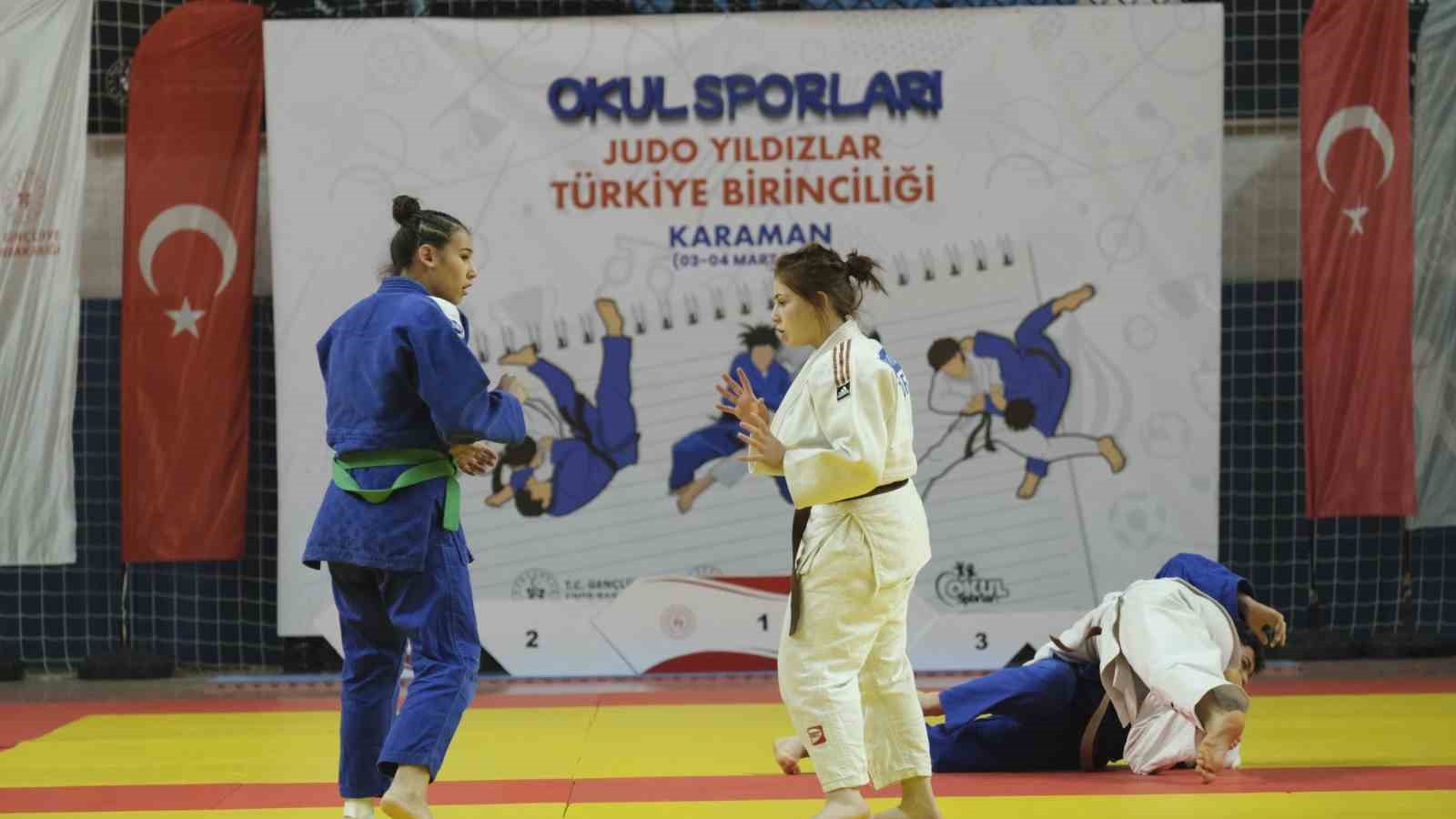 Karaman&rsquo;da Okul Sporları Yıldızlar Judo T&uuml;rkiye Birinciliği heyecanı başladı
