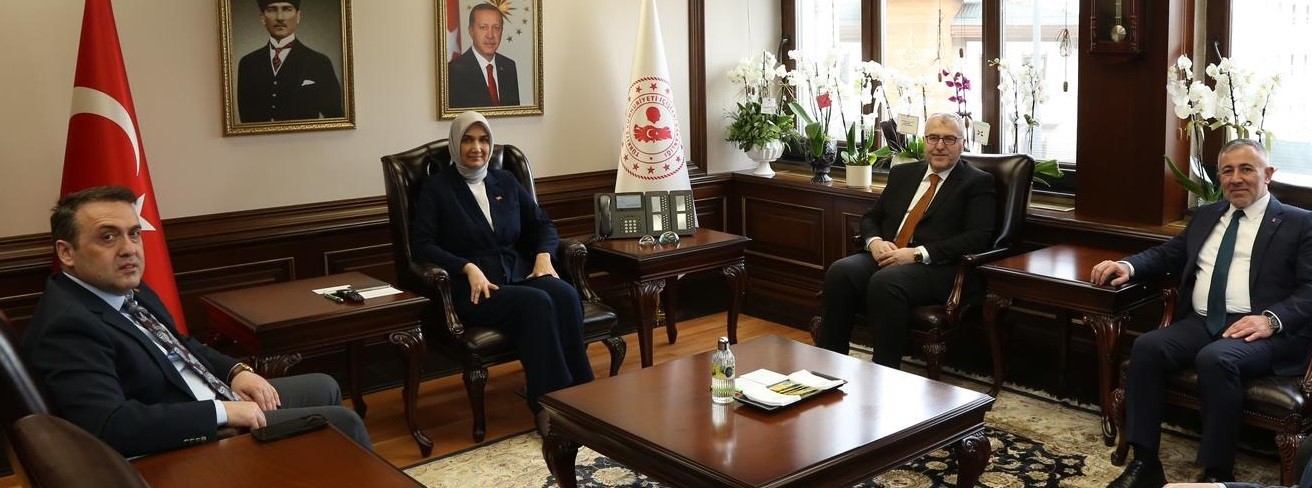 Bilecik b&uuml;rokrasisinden Ankara &ccedil;ıkartması
