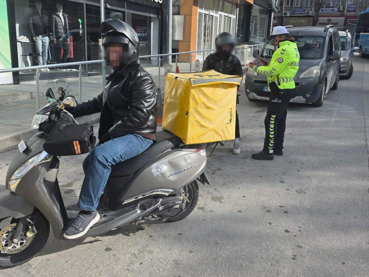 Burdur’da motosiklet denetimi: 226 araç ve sürücüsü kontrol edildi