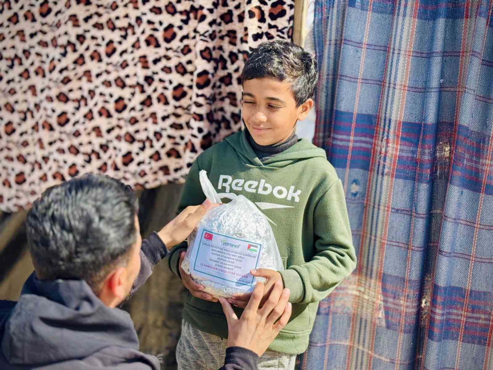 Çorumlu şoförlerden Gazze’ye anlamlı destek