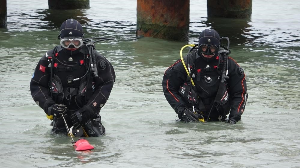 Denize d&uuml;şen kadının cansız bedeni bulundu
