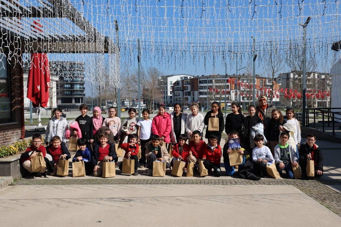 Kartepe’de öğrenciler gelenekle teknolojiyi bir arada yaşadı