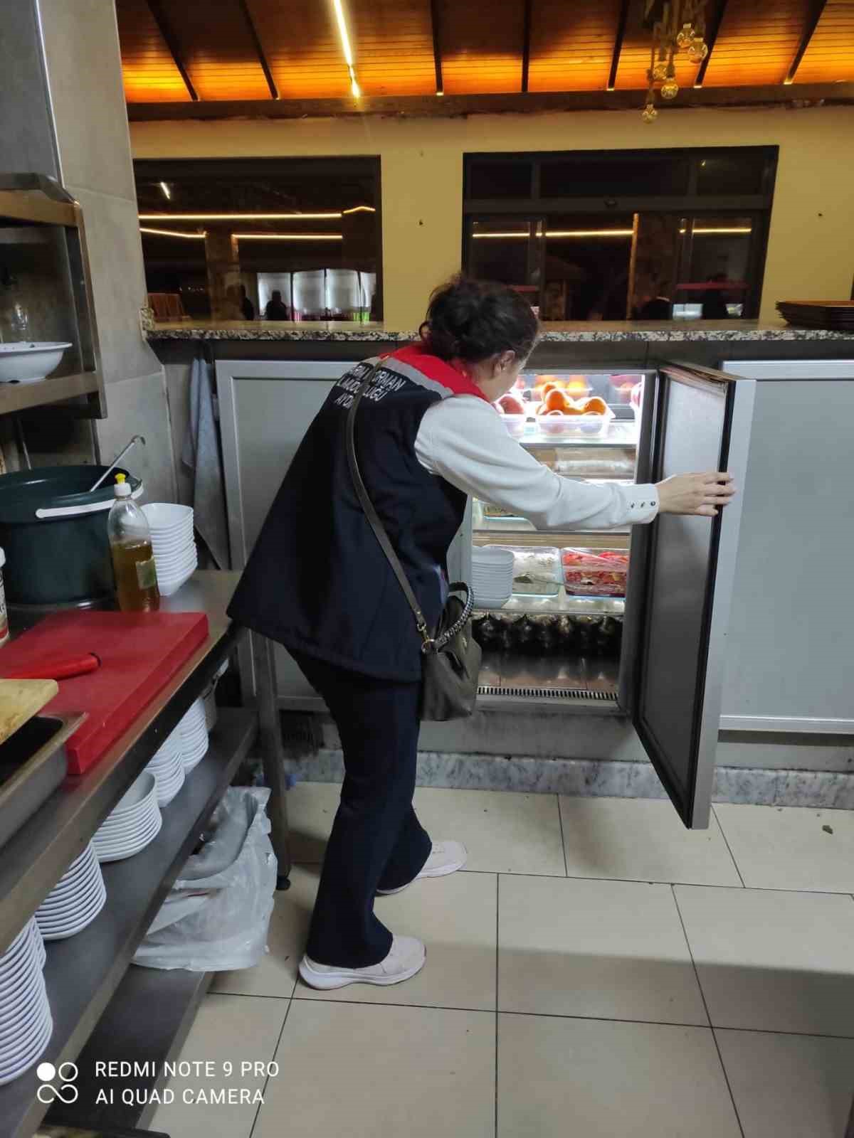 Efeler’de ’Ramazan’ denetimleri sürüyor