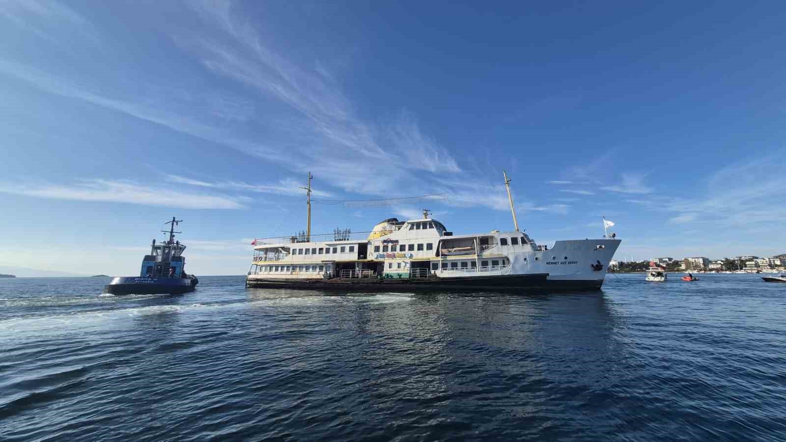 Tuzla&rsquo;daki Mehmet Akif Ersoy vapuru yeniden İstanbul&rsquo;a hizmet edecek
