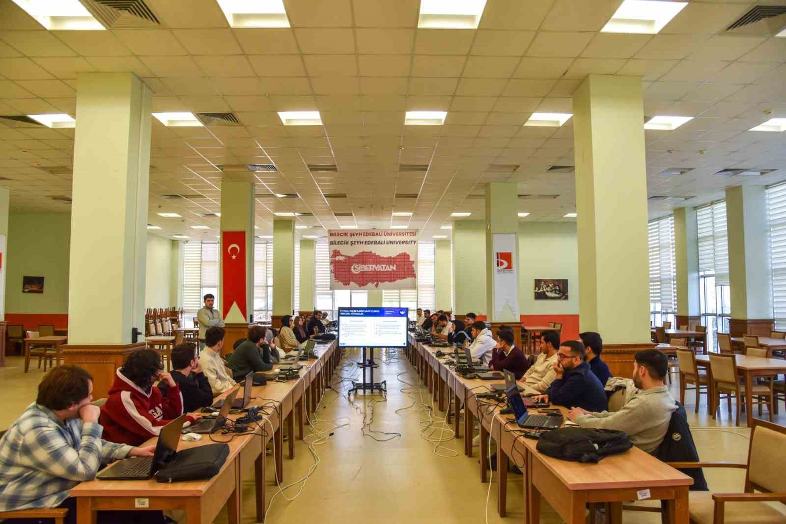 BŞE&Uuml;&rsquo;de &lsquo;Siber Vatan Eğitim Programı&rsquo; başladı
