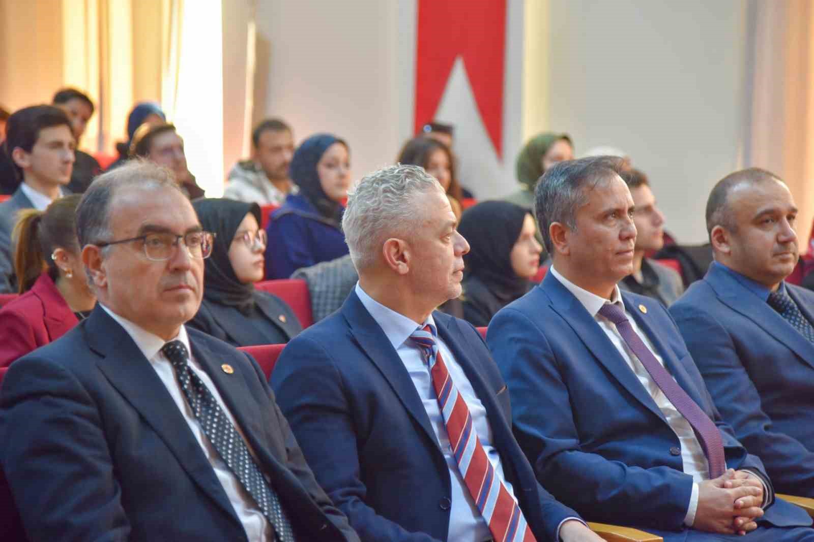 &rsquo;Diplomasinin Kodları&rsquo; BŞE&Uuml;&rsquo;de konuşuldu
