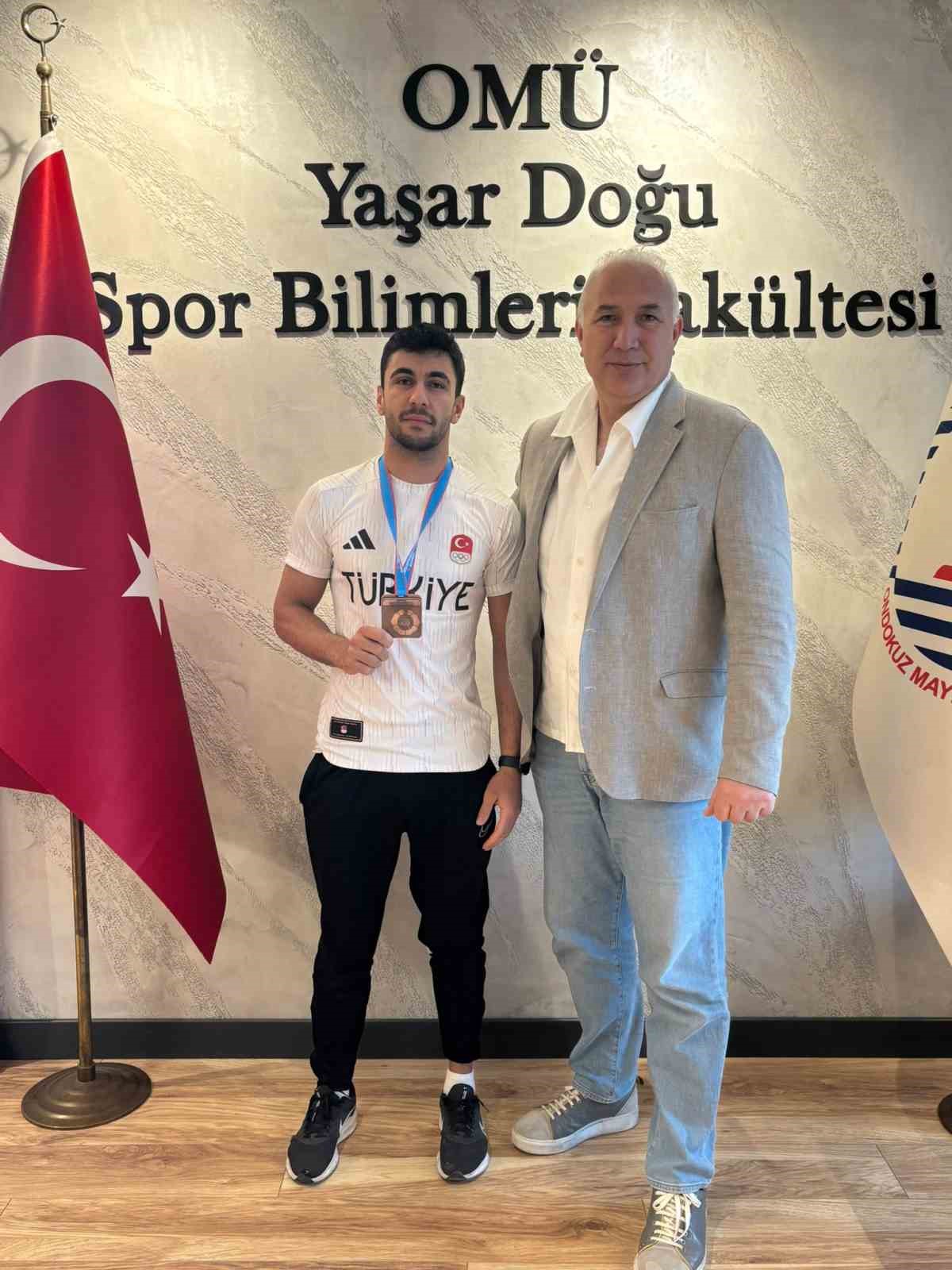 OM&Uuml;&rsquo;l&uuml; judocu, T&uuml;rkiye &uuml;&ccedil;&uuml;nc&uuml;s&uuml; oldu
