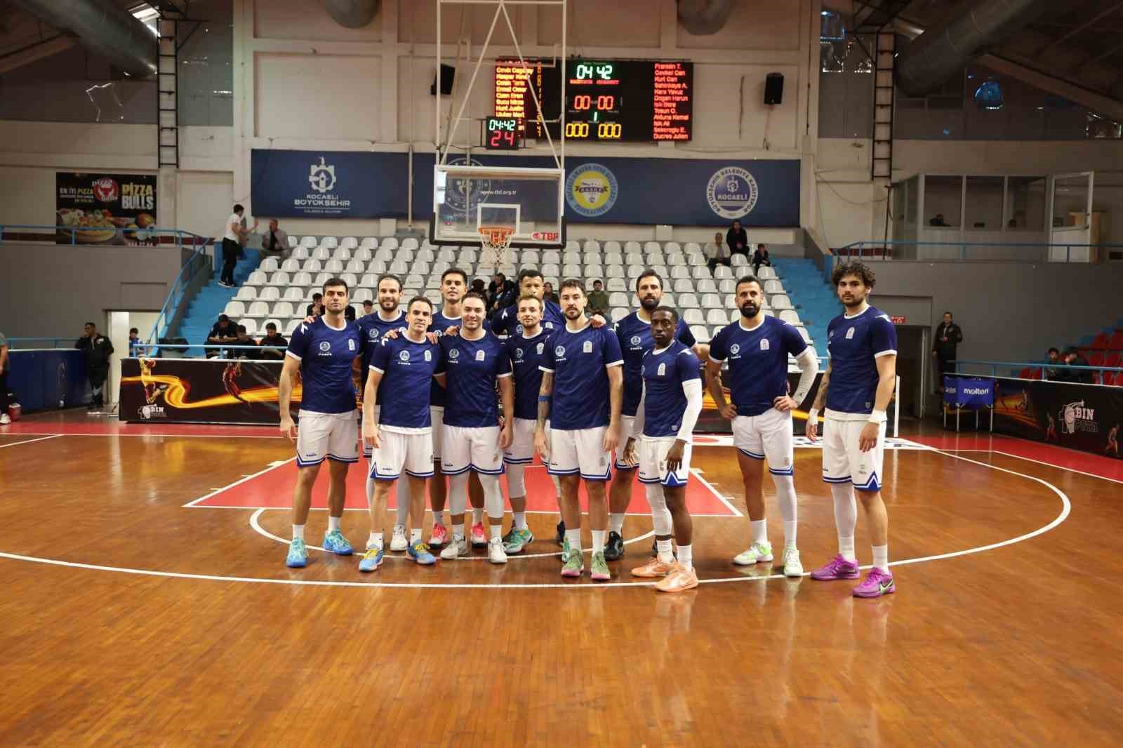 Kağıtsporlu basketbolcular Süper Lig hedefine odaklandı