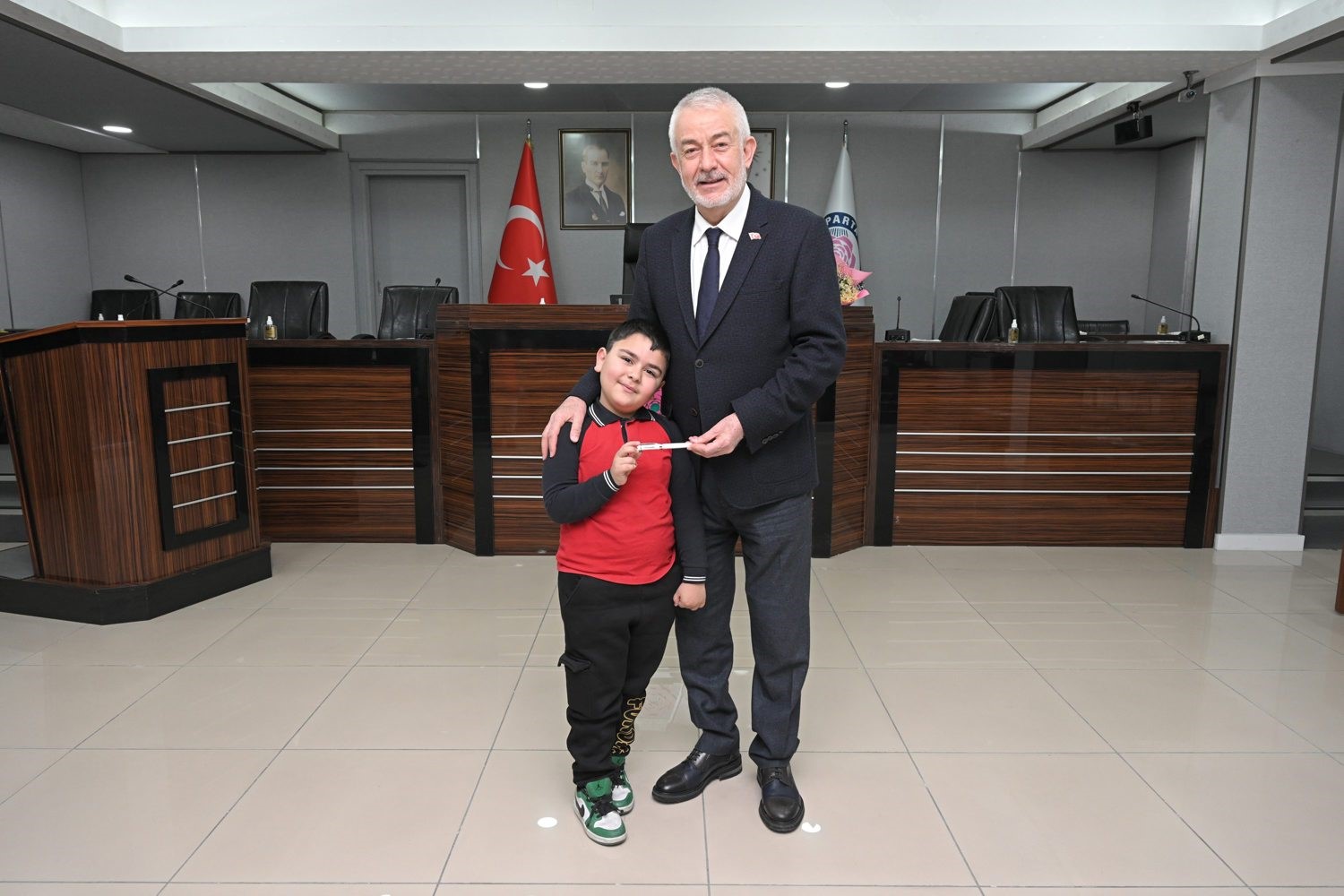 Geleceğin bireyleri yerel y&ouml;netimi yerinde tanıdı
