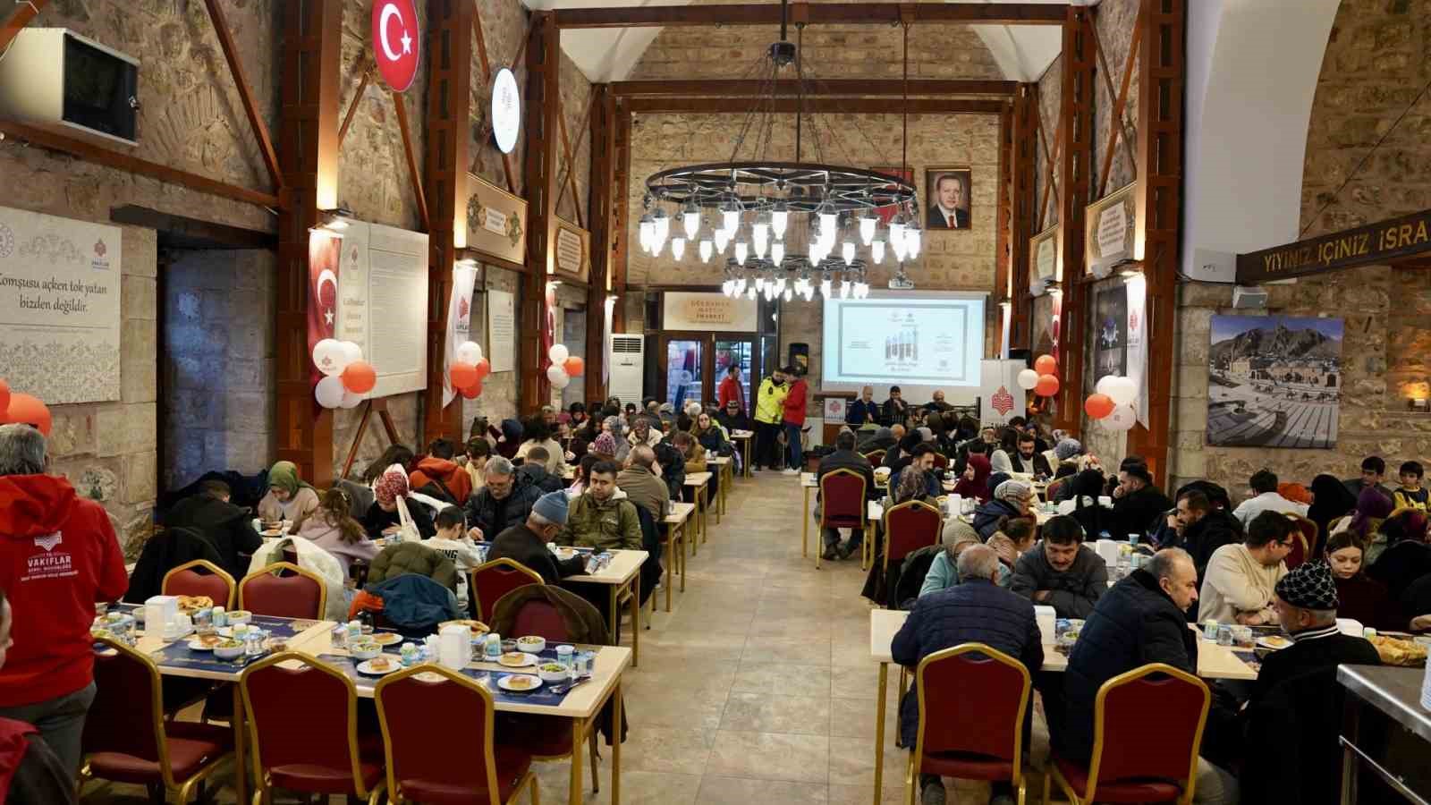 G&uuml;lbahar Hatun İmareti 534 yıldır hizmet veriyor
