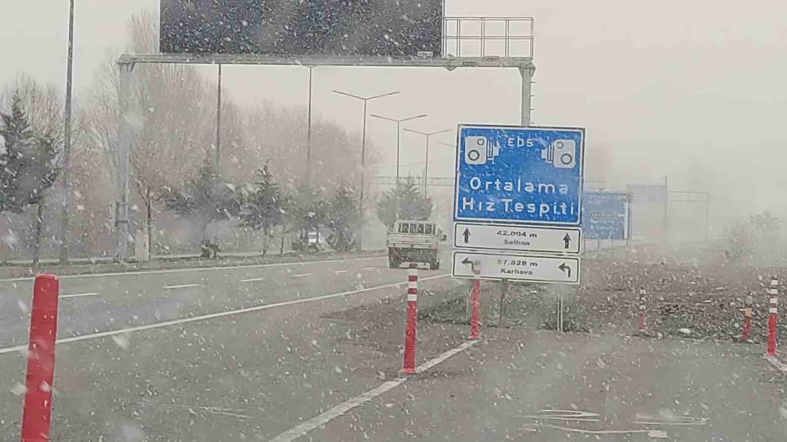 Bingöl’de kar yağışı başladı