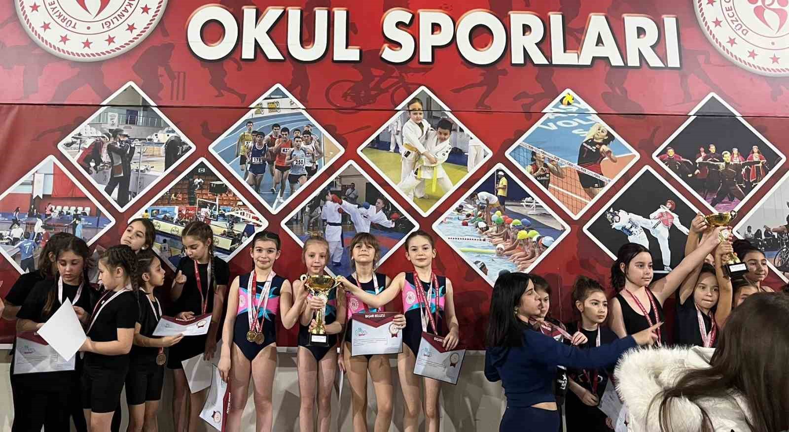 Okul sporları cimnastik m&uuml;sabakaları tamamlandı
