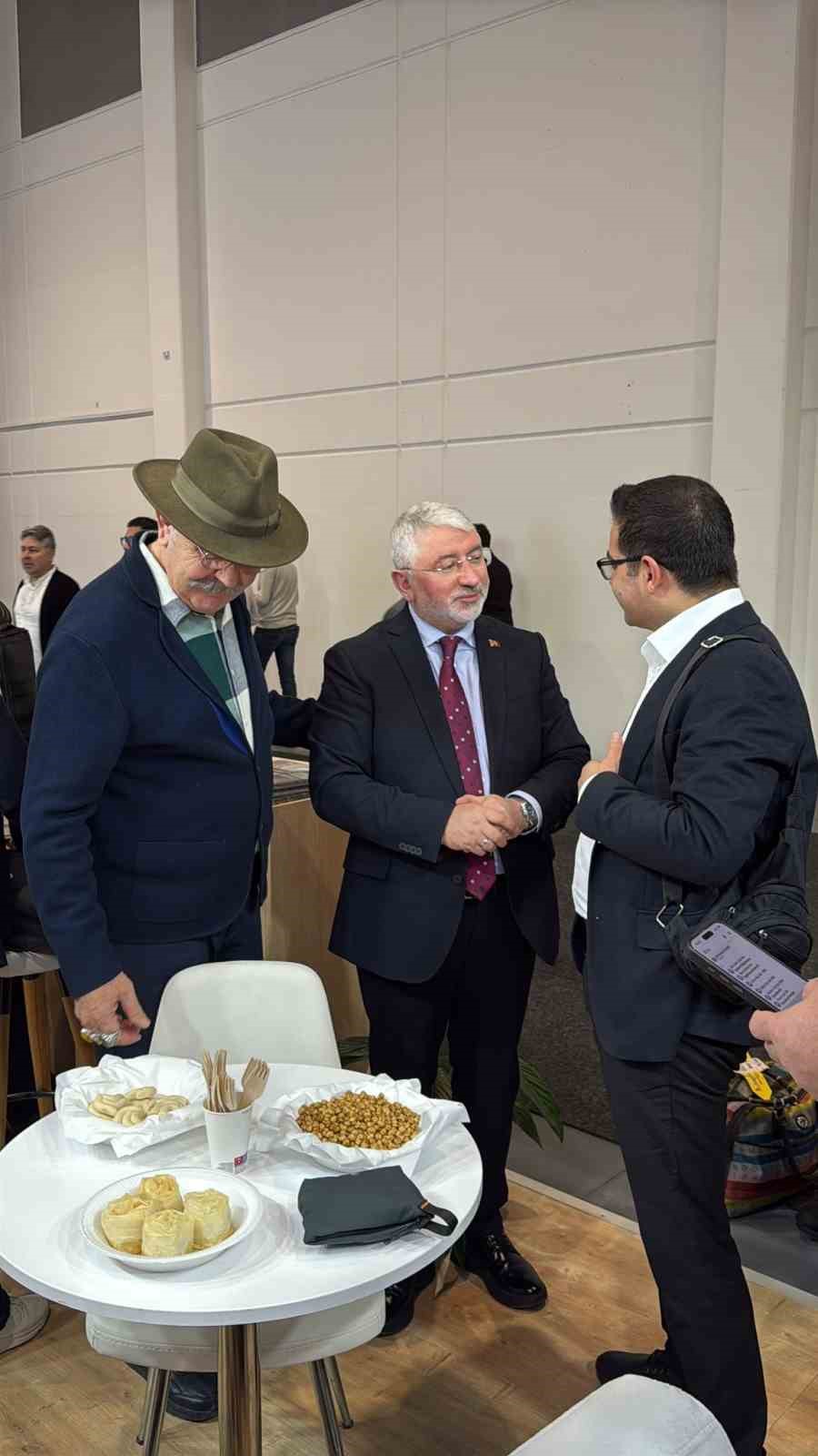 &Ccedil;orum Belediyesi standına Berlin&rsquo;de yoğun ilgi
