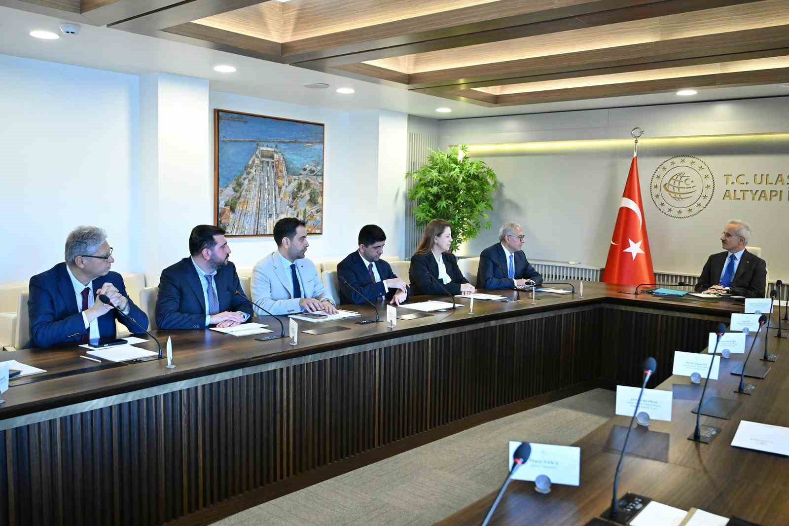 AOSB y&ouml;netimi, ulaşım sorununu Ankara&rsquo;ya taşıdı
