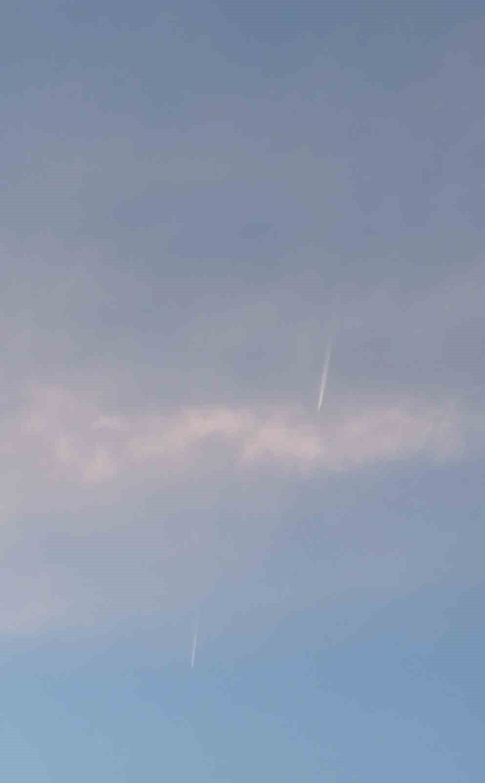 Yüksekova’da TSK’ya ait savaş uçaklarından devriye uçuşu