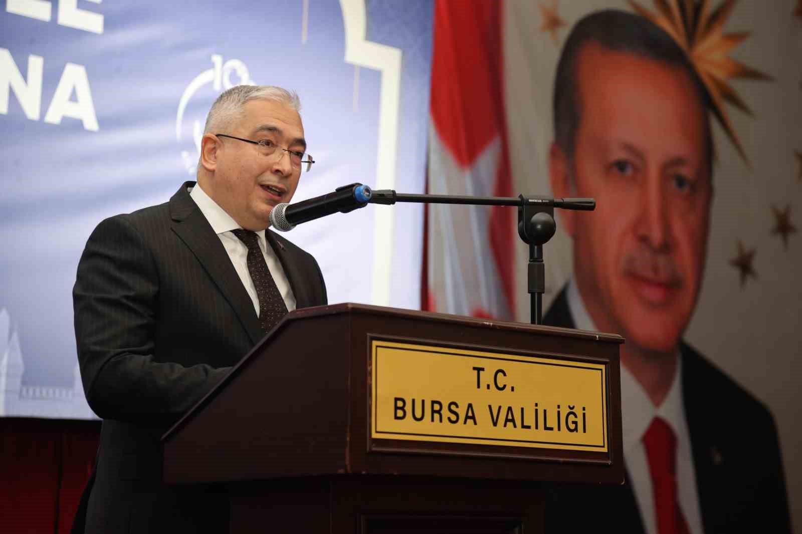 Bursa’da koruyucu aileler iftar sofrasında buluştu