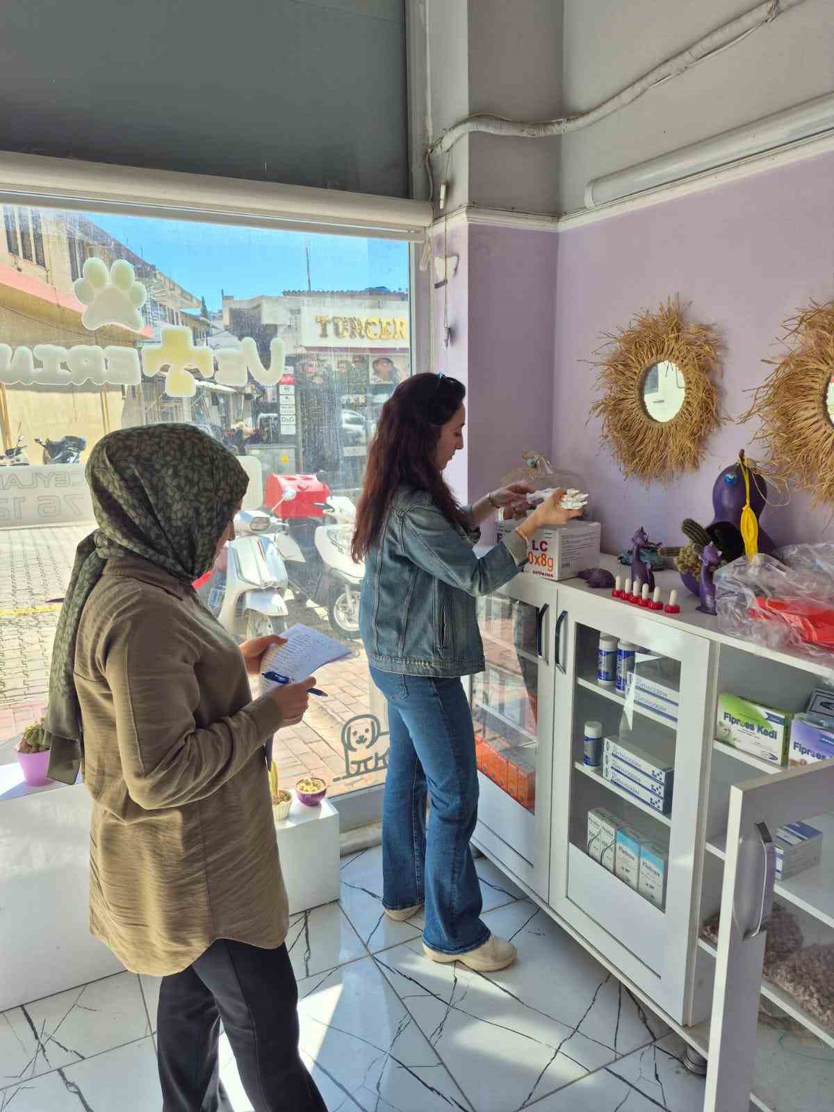 Gazipaşa&rsquo;da hayvan sağlığı i&ccedil;in sahada yoğun mesai
