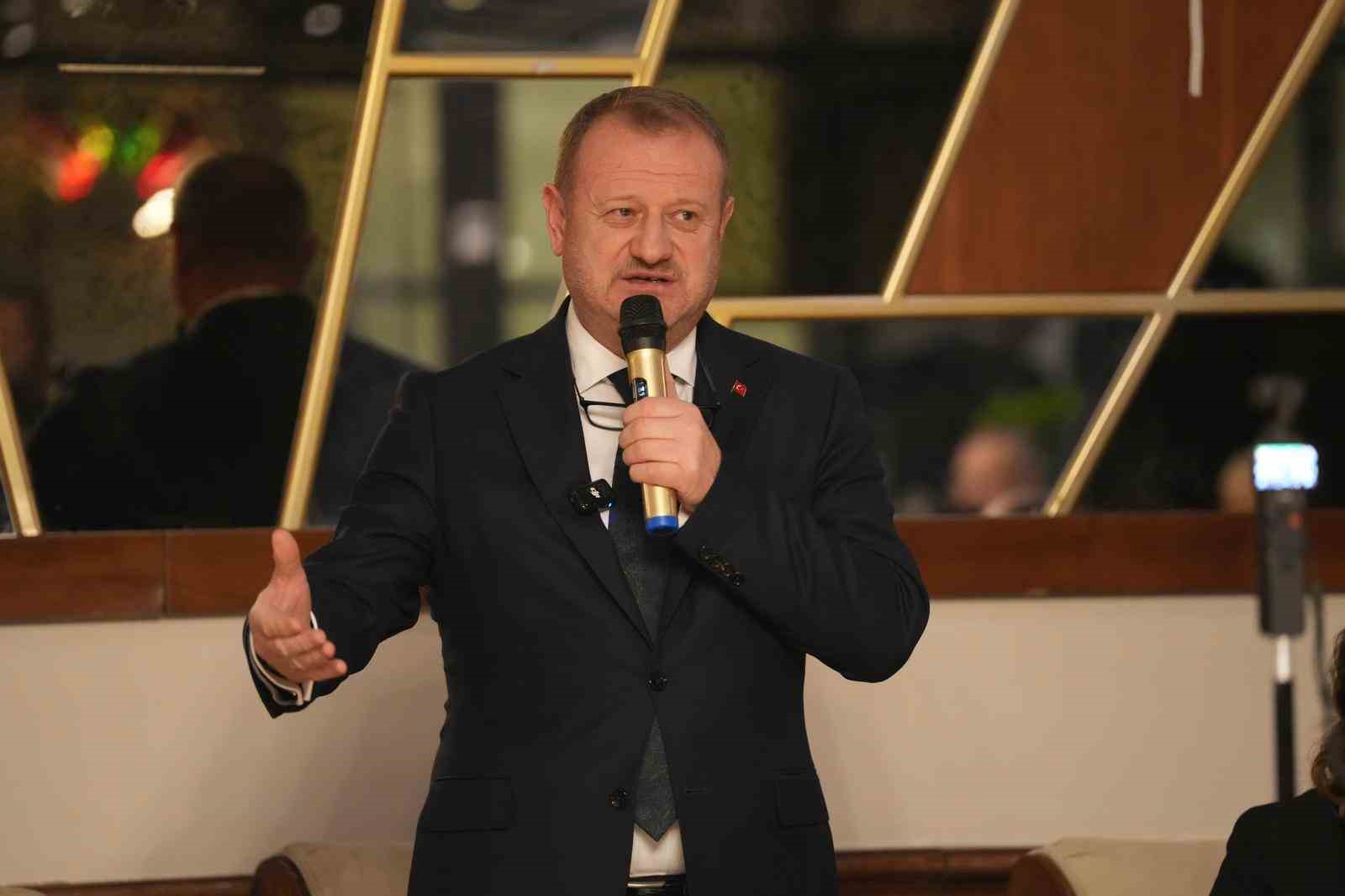 RT&Uuml;K Başkanı Mehmet Daniş ve Kurul &uuml;yeleri medya temsilcileriyle iftar programında buluştu
