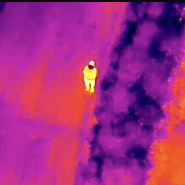 İzmir&rsquo;de kaybolan yaşlı adam termal dronla bulundu
