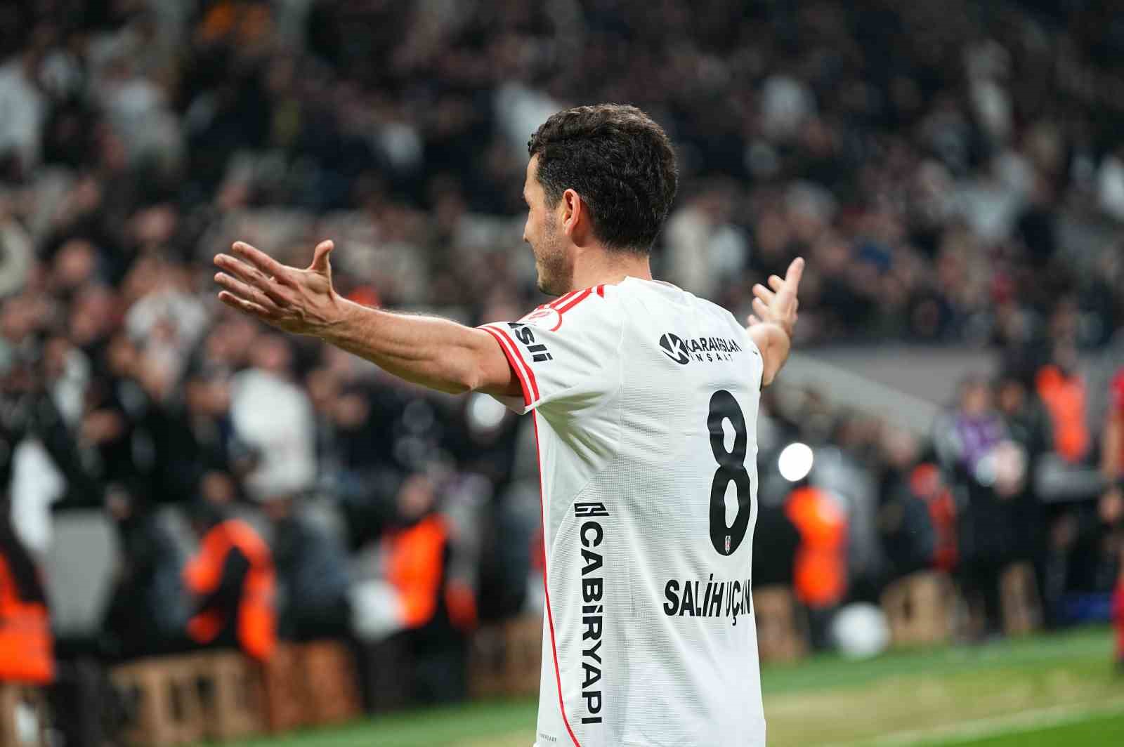 Salih Uçan 552 gün sonra gol sevinci yaşadı