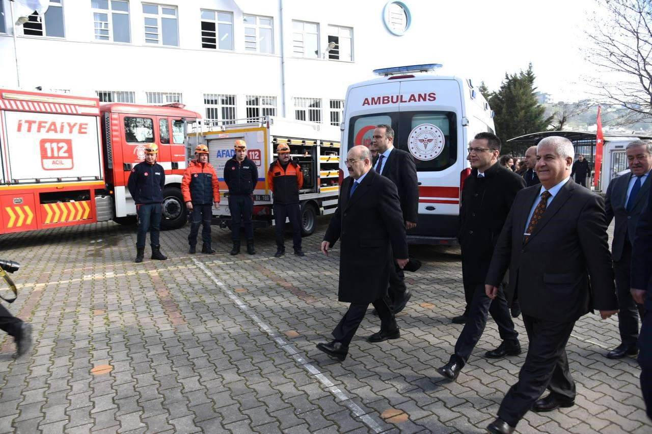 Karesi&rsquo;de 413 &ouml;ğrencili dev deprem tatbikatı
