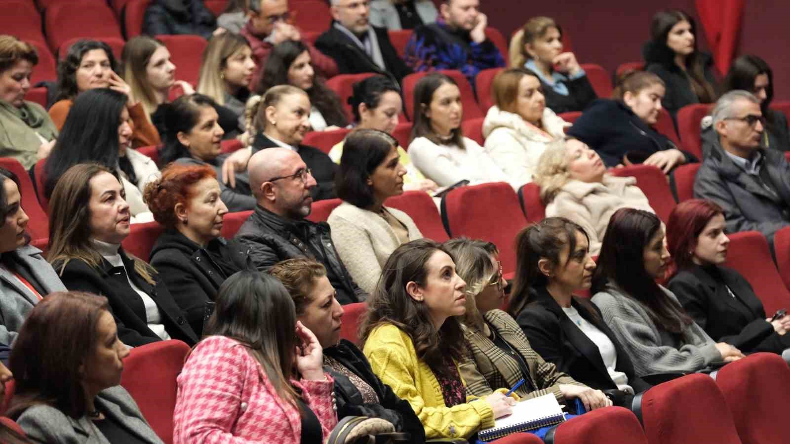 Aydın B&uuml;y&uuml;kşehir Belediyesi&rsquo;nin Disleksi Merkezi &ouml;ğrencilerin eğitim hayatına destek olmayı s&uuml;rd&uuml;r&uuml;yor
