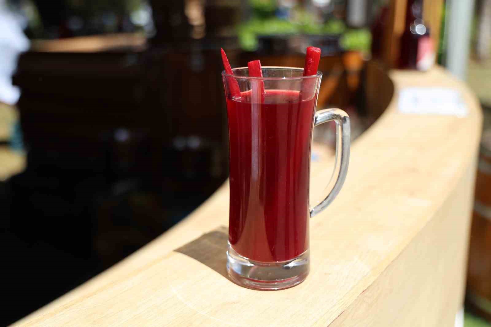 İftarda t&uuml;ketilen şalgam, mideyi destekliyor
