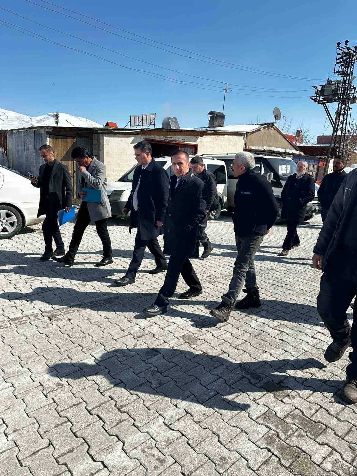 Y&uuml;ksekova Yeni Sanayi Sitesi i&ccedil;in kritik toplantı
