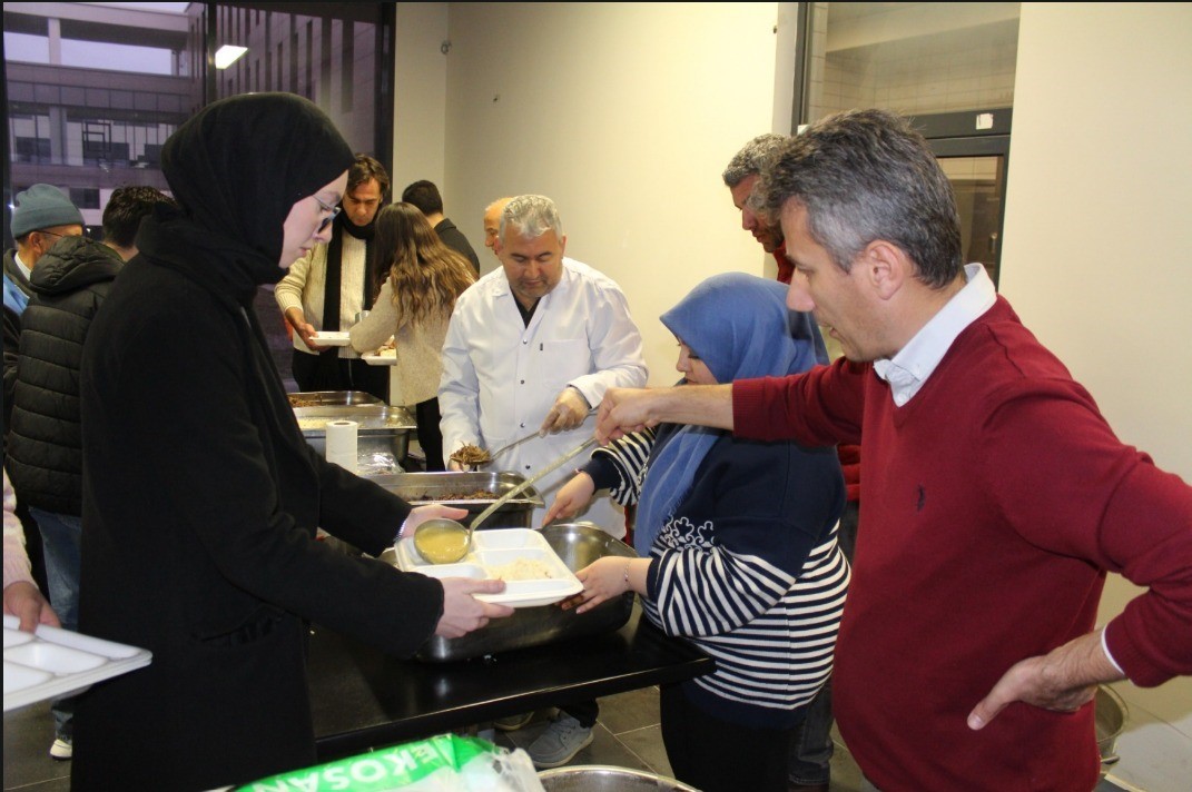 N&Ouml;H&Uuml; Tarım Bilimleri ve Teknolojileri Fak&uuml;ltesi&rsquo;nde birlik sofrası
