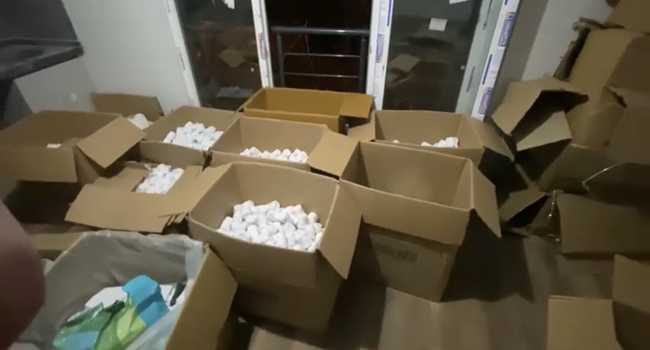 Samsun&rsquo;da zehir tacirlerine ağır darbe: 421 bin hap ele ge&ccedil;irildi

